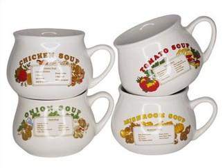 أكواب شوربة مختلفة بمقبض